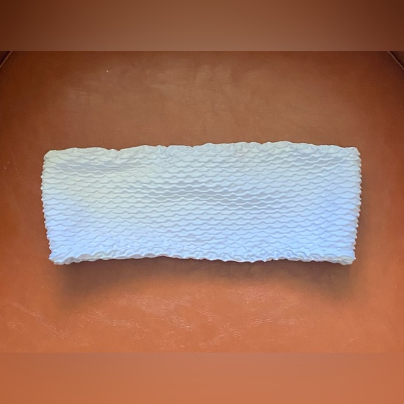 Booty by Brabants CROCO SKIN BANDEAU TOP WHITE - Picture 2 of 4